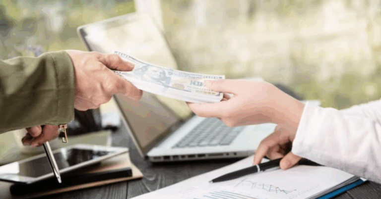 Understanding Licensed Money Lenders in Singapore